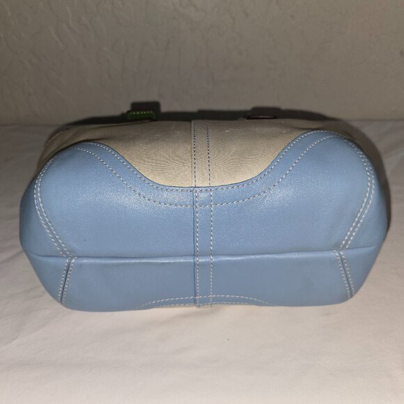 VTG COACH Hamptons Soho Daisy Cabriolet Canvas W/ Blue & Green Leather Tote 4428 - Picture 13 of 15